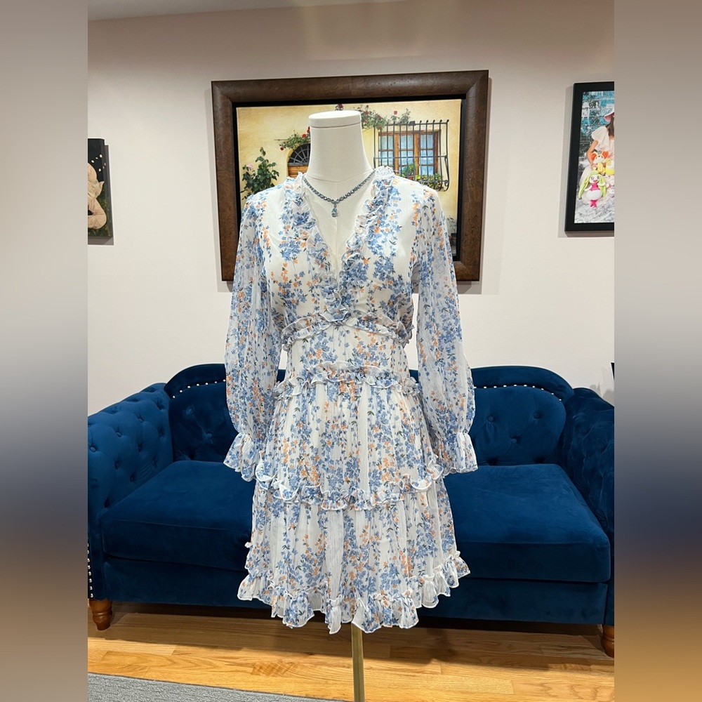 Selfie Leslie Blue and White Floral Long Sleeve Dress - Picture 2 of 6